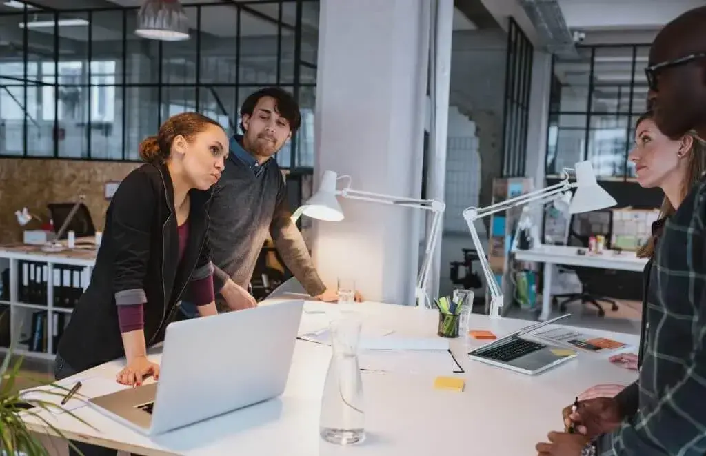 Staff-talking-in-a-micro-size-business-1024x661