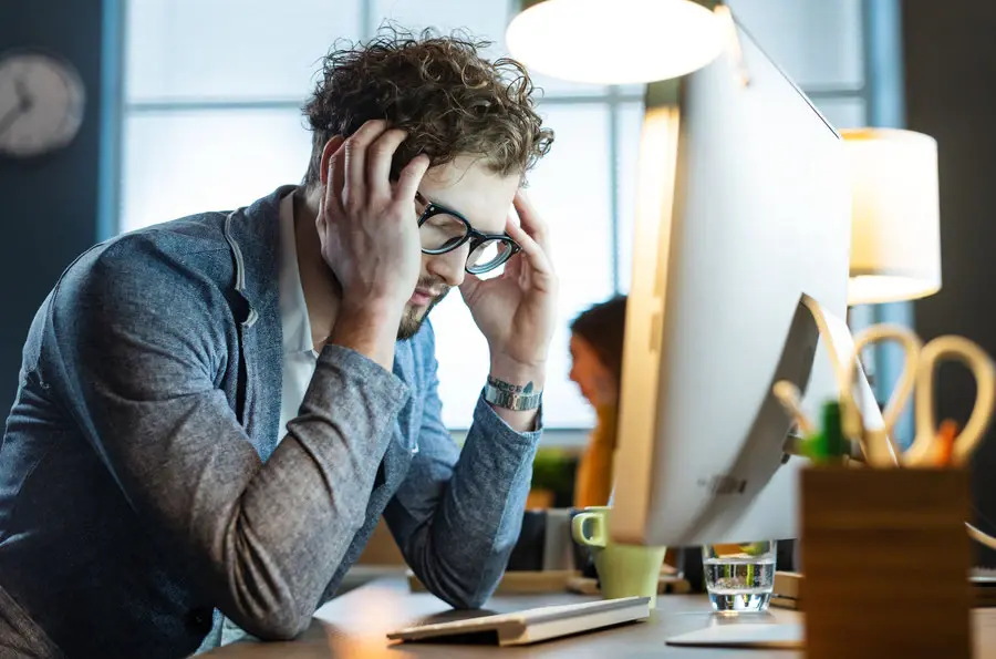 conflit-burn-out-pression-webp